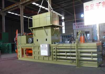 自主研發(fā)超高效率臥式秸稈液壓打包機(jī)與油墨研發(fā) 創(chuàng)新驅(qū)動(dòng)綠色產(chǎn)業(yè)雙翼齊飛